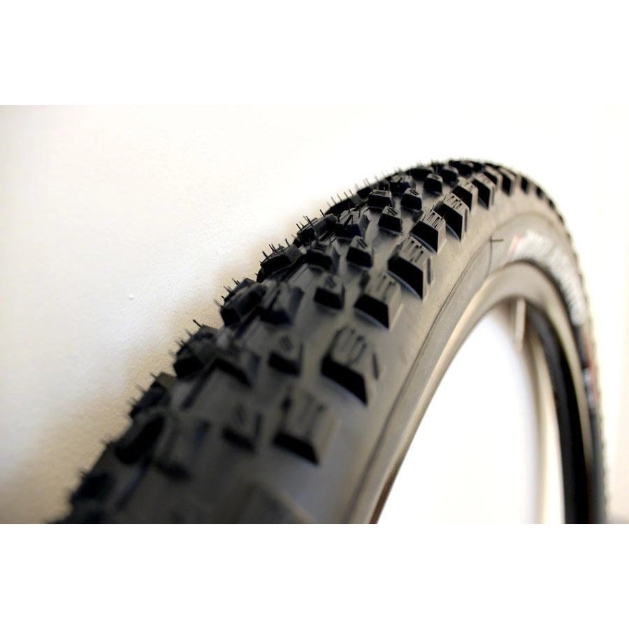 Agarro Trail Tire TLR/TNT 29x2.35 Anth/Blk