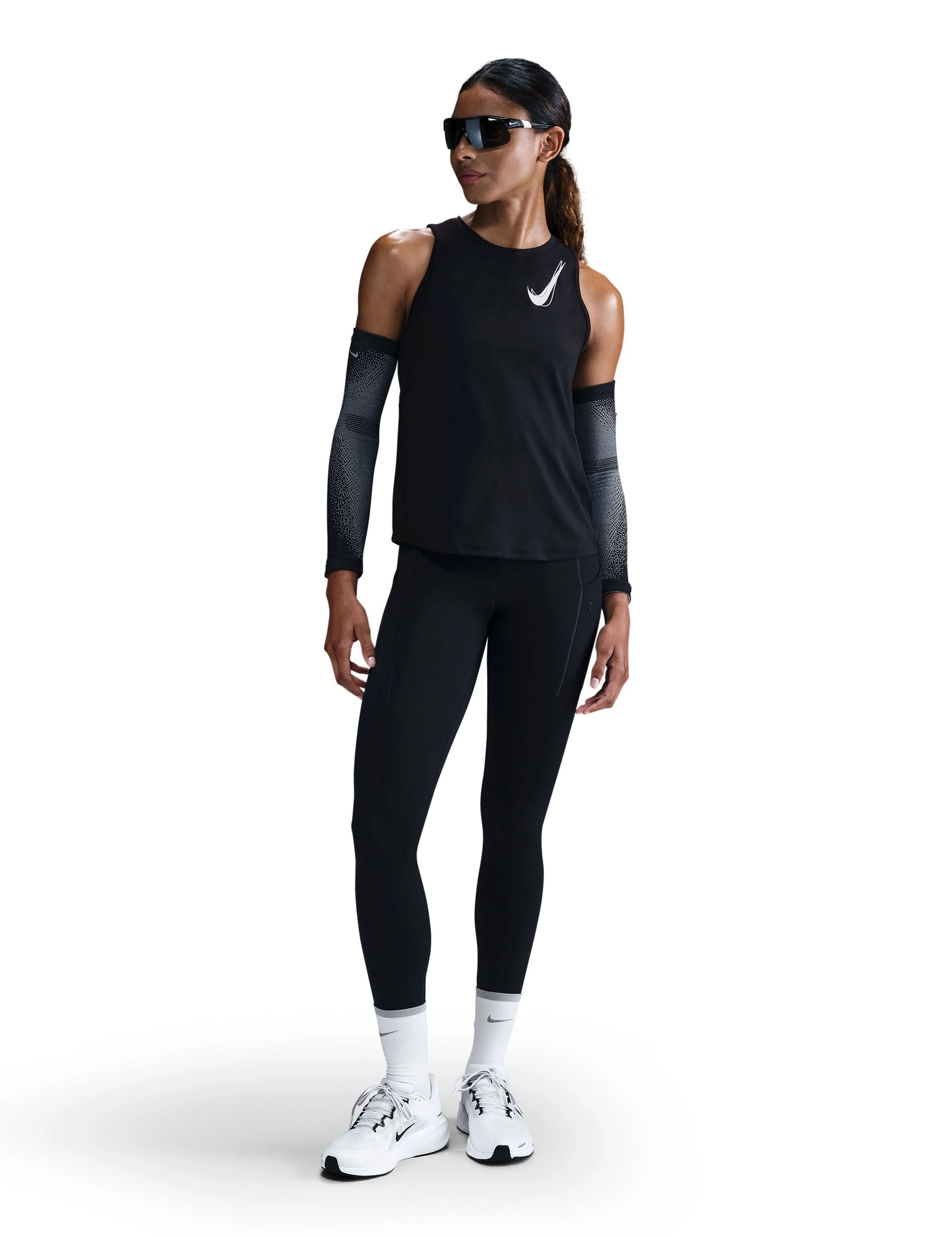 One Swoosh Dri-FIT Running Tank Top - Black