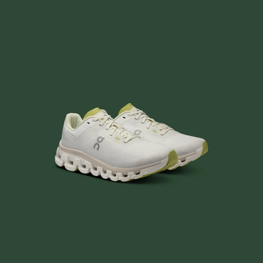 Women's On Cloudflow 4