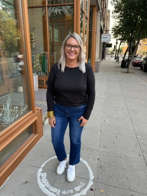 Zoe Long Sleeve Top-Black